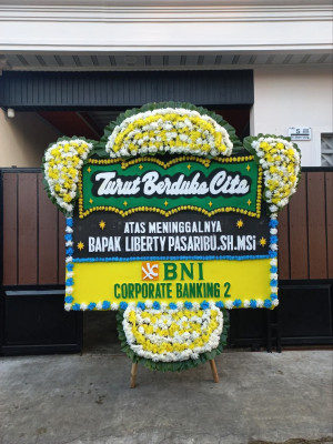 Papan Bunga Duka di Kepulauan Aruri
